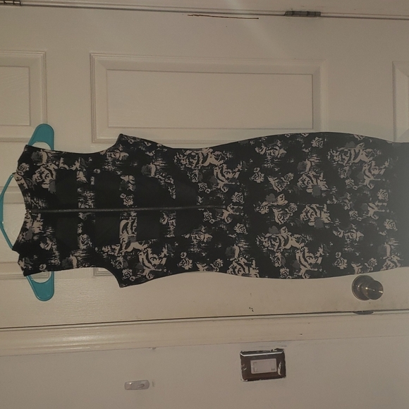 Material Girl Black Body Con Dress - Picture 5 of 6